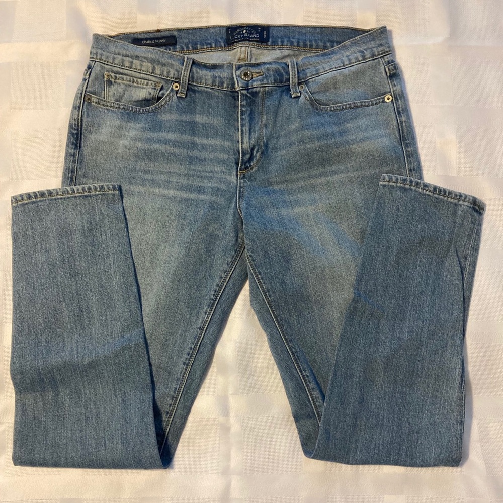 Lucky Jeans